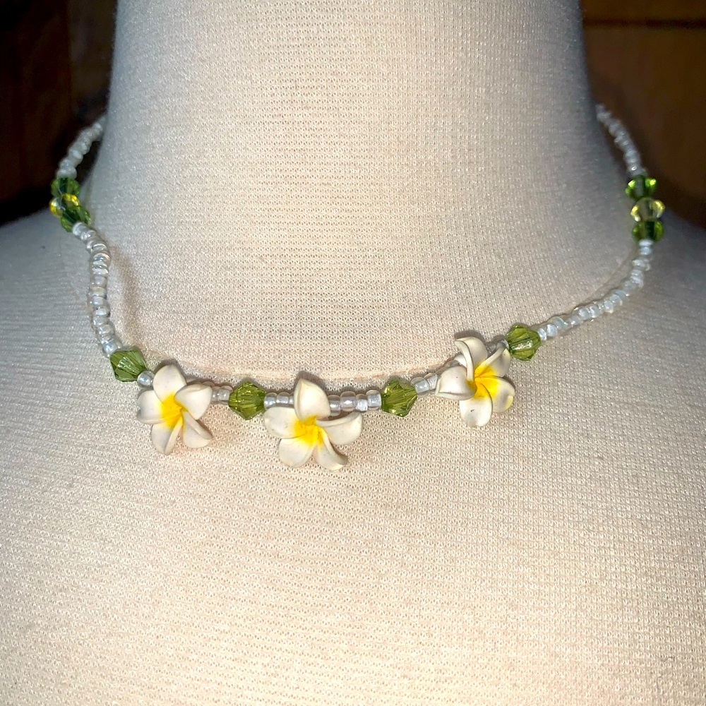 Hawaiian Flower Necklace
